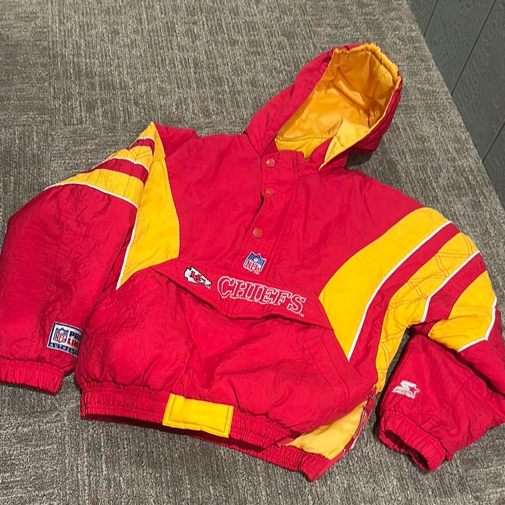 Kansas City Chiefs vintage STARTER jacket - youth large